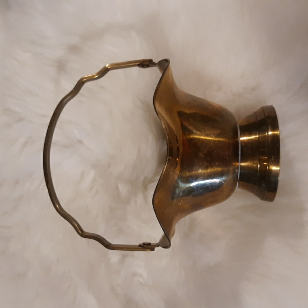 Interpur brass basket